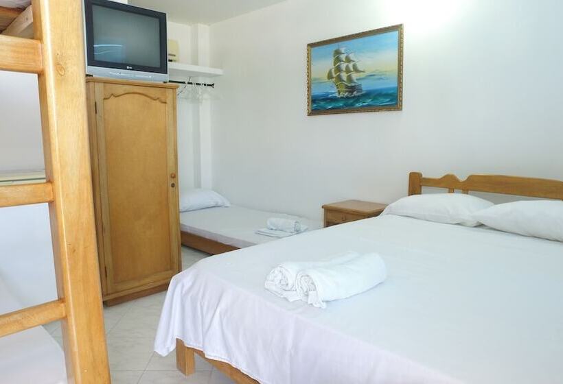 هتل Brisas Del Mar