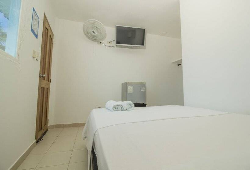 هتل Brisas Del Mar