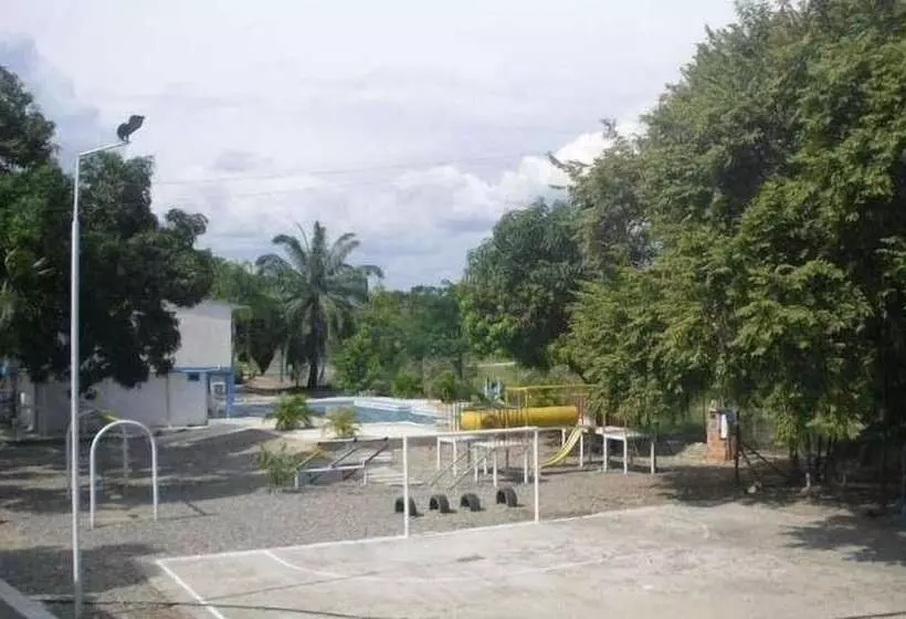 ホテル Centro Vacacional Maria Dayana