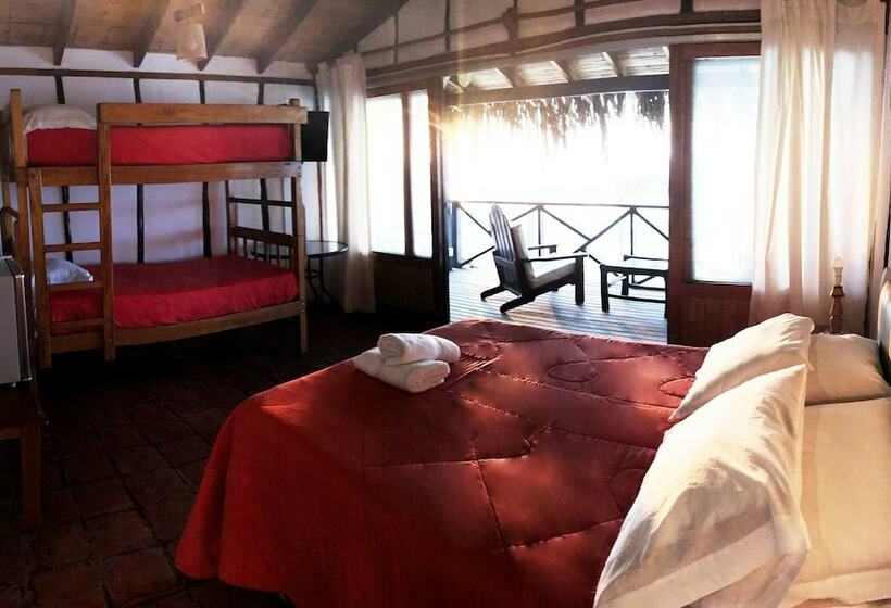 ホテル El Refugio De Vichayito