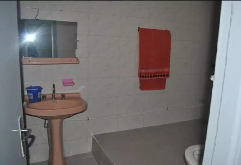 Hotelli Hôtel Restaurant Asgaour