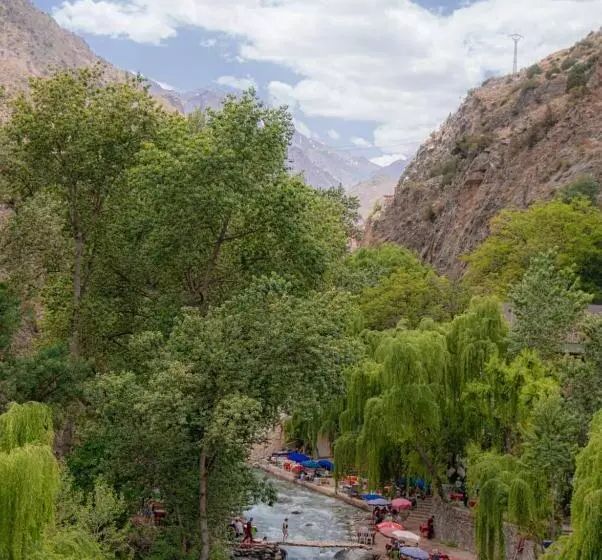 Hotelli Hôtel Restaurant Asgaour