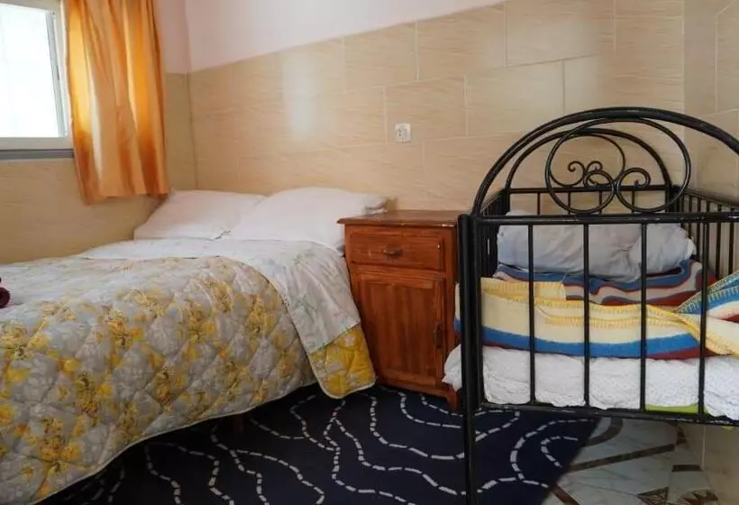 Hotelli Hôtel Restaurant Asgaour