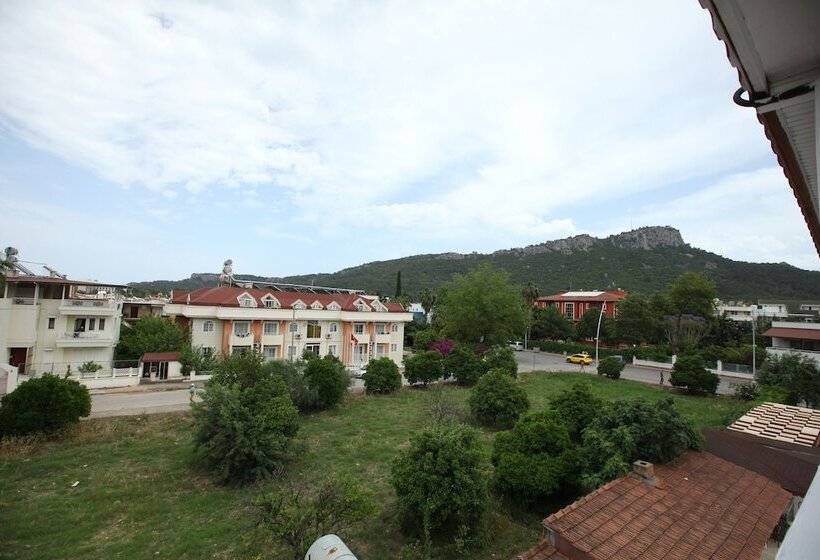 酒店 Hubble Bubble Suit