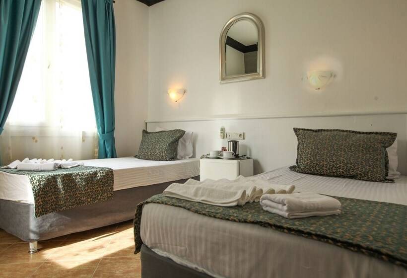 酒店 Hubble Bubble Suit