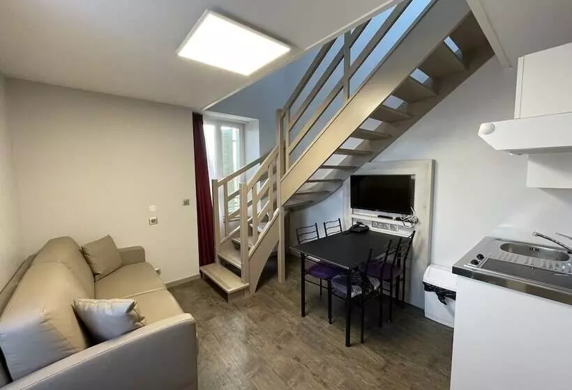 Hotelli La Tour D'ivoire