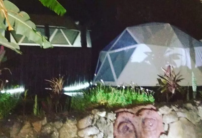 Hotelli Mamma Nui Glamping Restorant