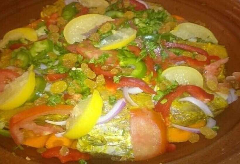 هتل Mandar Saghrou Tazakht