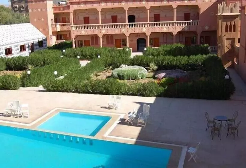 Hotelli Mandar Saghrou Tazakht