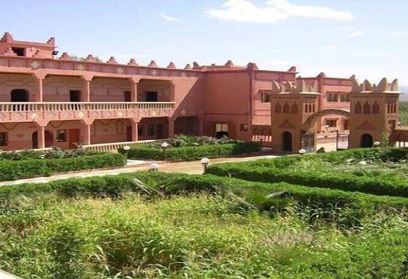 هتل Mandar Saghrou Tazakht