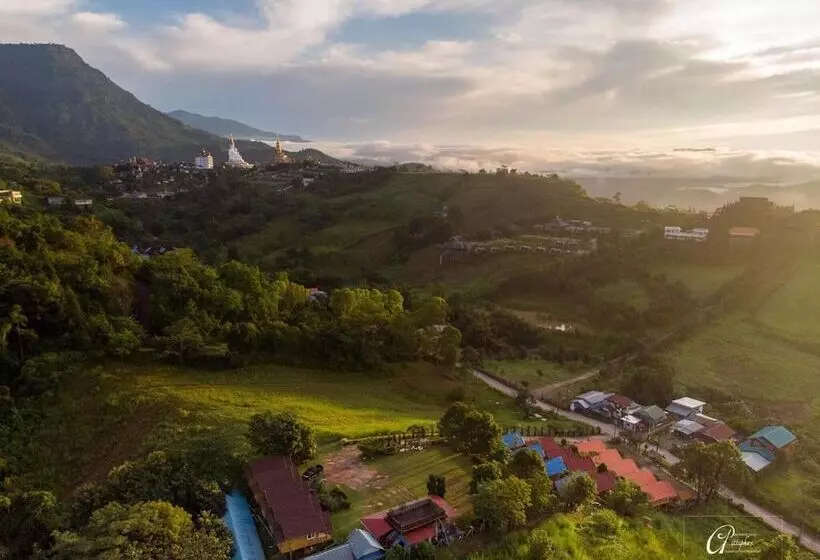 Hotelli Phusiatfha Resort