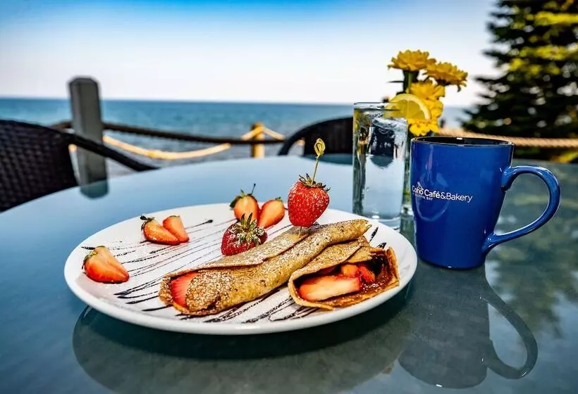 Hotelli Surfside On Lake Superior