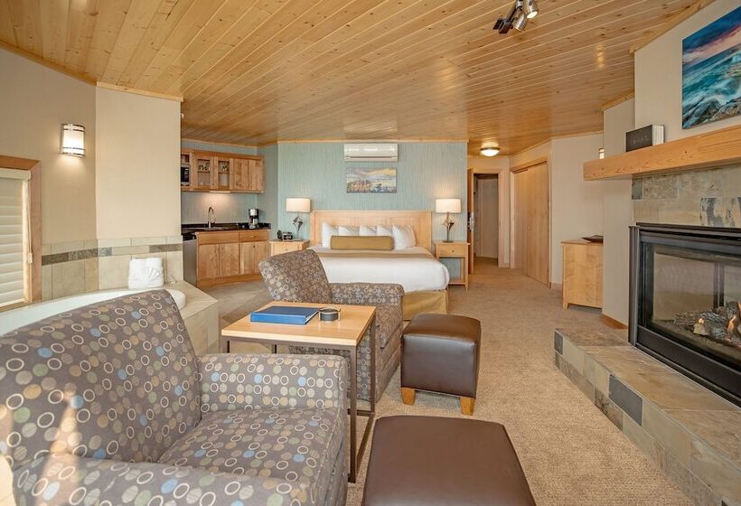 فندق Surfside On Lake Superior