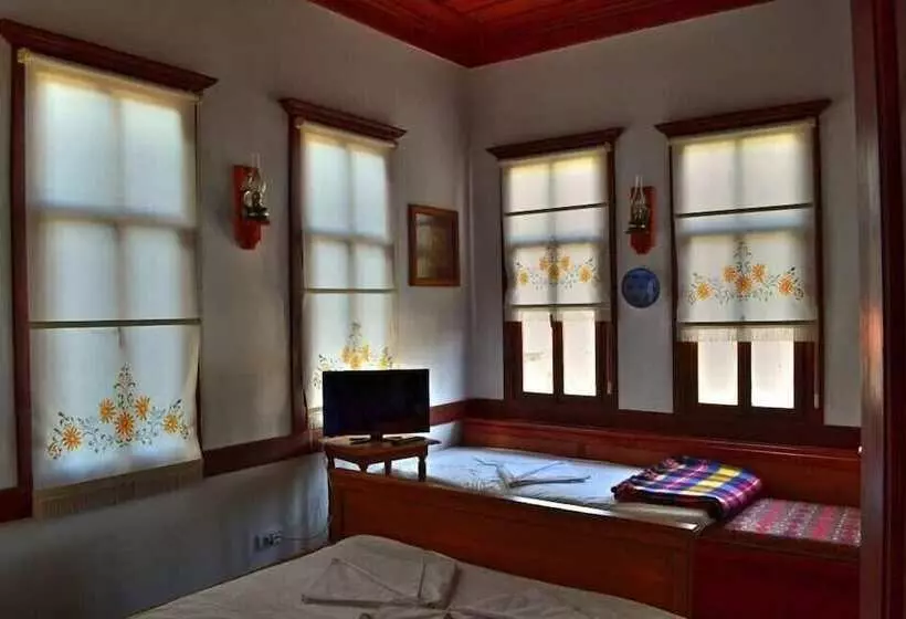 Hotelli Tasev Konagi