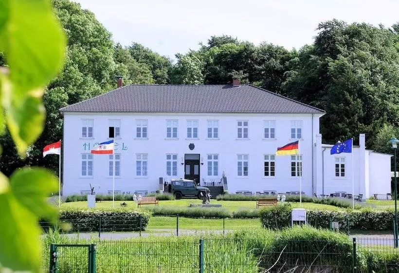 Ostsee Gutshaus Bungalows