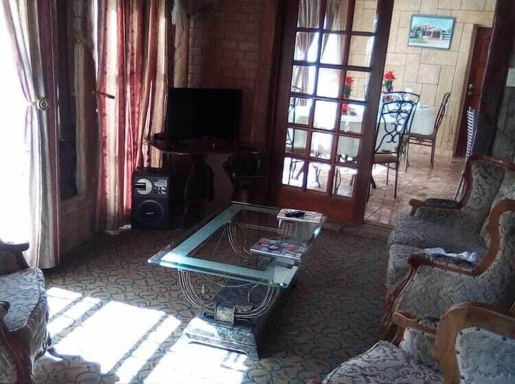 Pension Afro She Guest Lodge