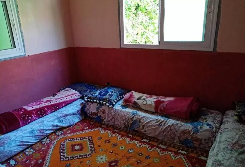 Majatalo Auberge Toubkal Amsouzart Aitst Idar