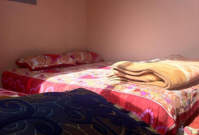 پانسیون Auberge Toubkal Amsouzart Aitst Idar