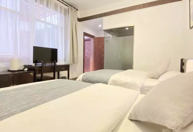 ペンション Fenghuang Hemu House
