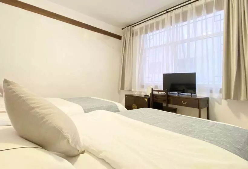 ペンション Fenghuang Hemu House