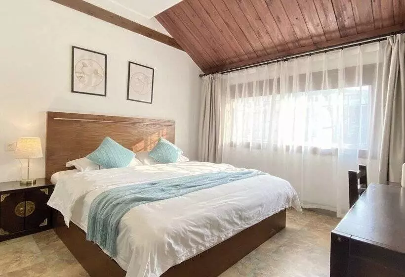 ペンション Fenghuang Hemu House
