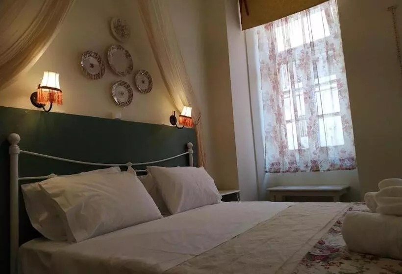 پانسیون Fiera Guesthouse