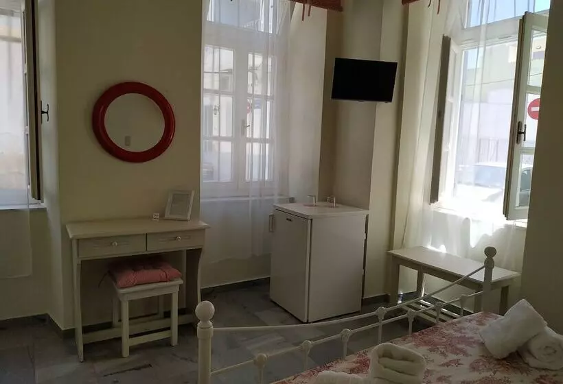 پانسیون Fiera Guesthouse