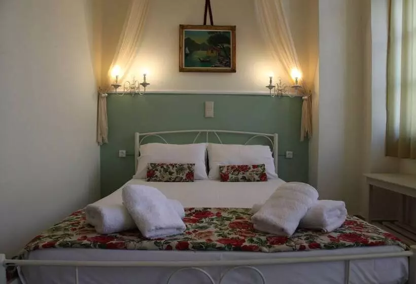 پانسیون Fiera Guesthouse