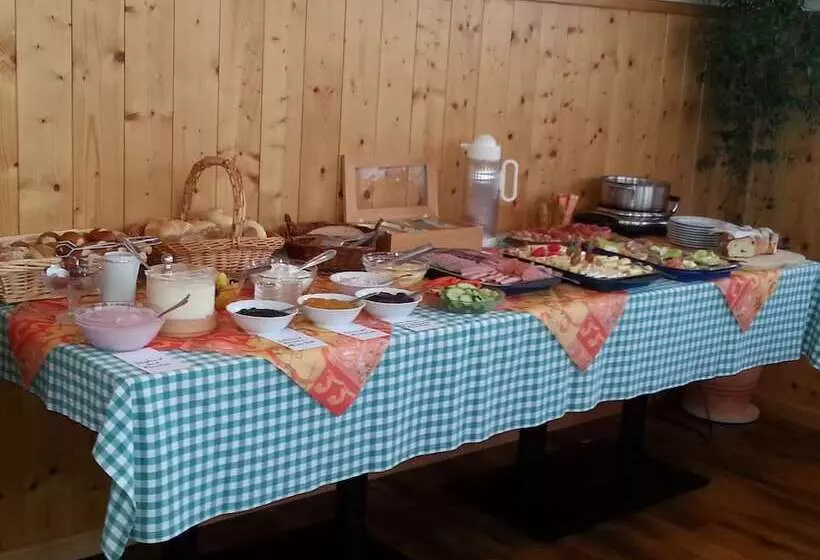 Majatalo Gasthaus Deutscher Jäger