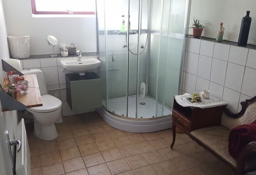 پانسیون Guesthouse Holmur