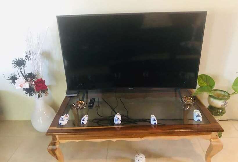 پانسیون Layla's B&b