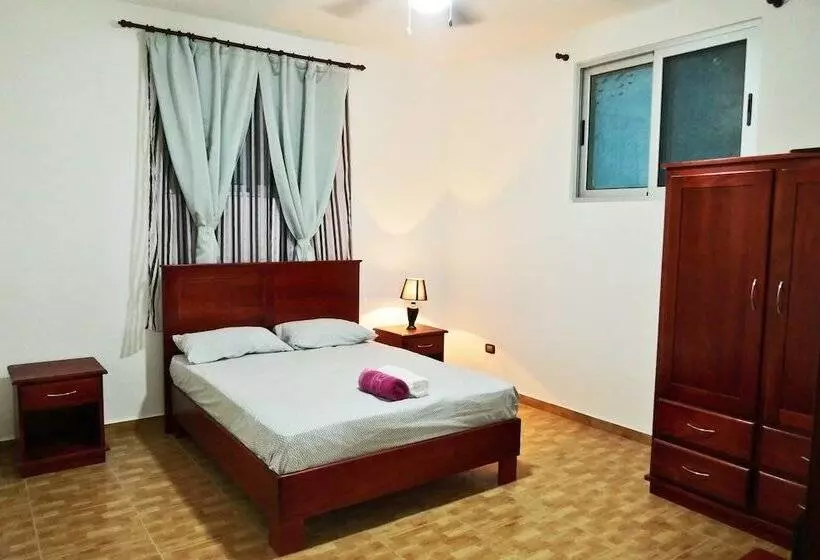 Majatalo Pueblo Checo Czech Guest House