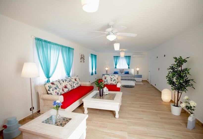 פנסיון Pueblo Checo   Czech Guest House