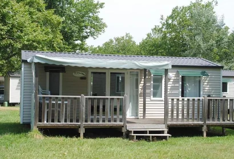 Lomakeskus Village Vacances Passion Les Bris