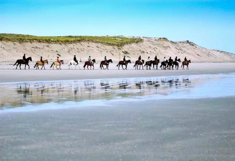 Lomakeskus Village Vacances Passion Les Bris