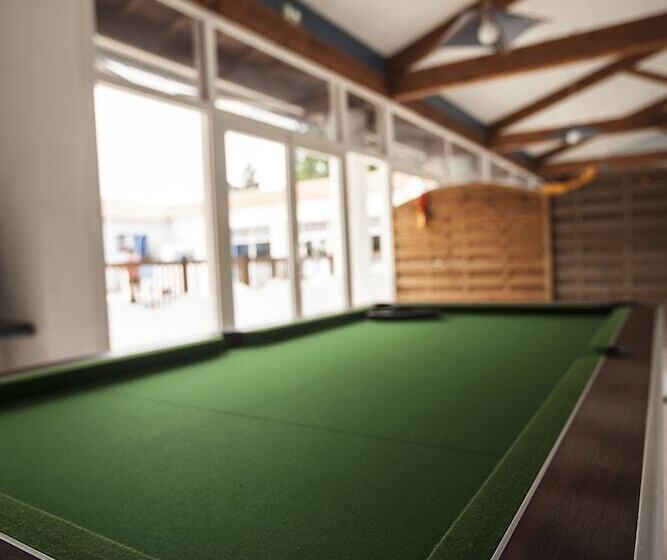 リゾートホテル Village Vacances Passion Les Bris