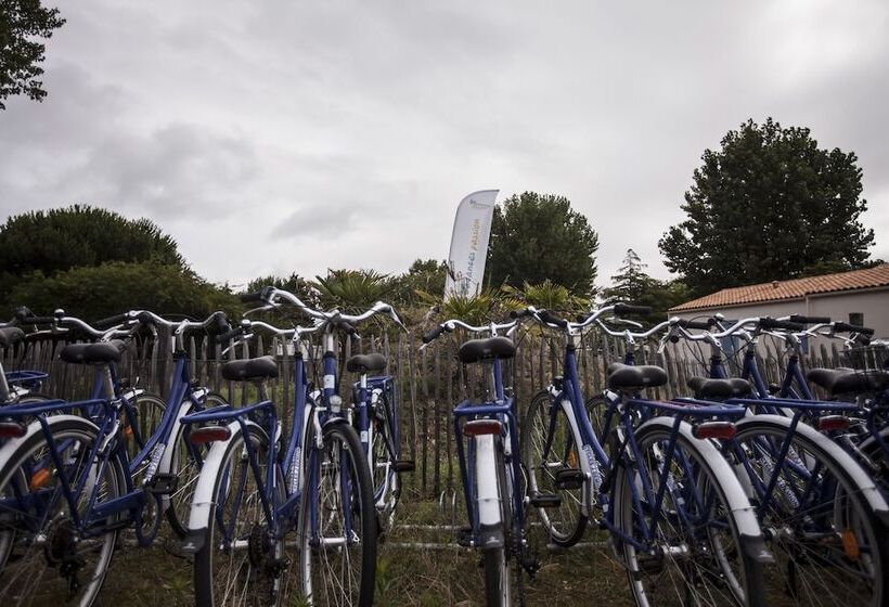 リゾートホテル Village Vacances Passion Les Bris