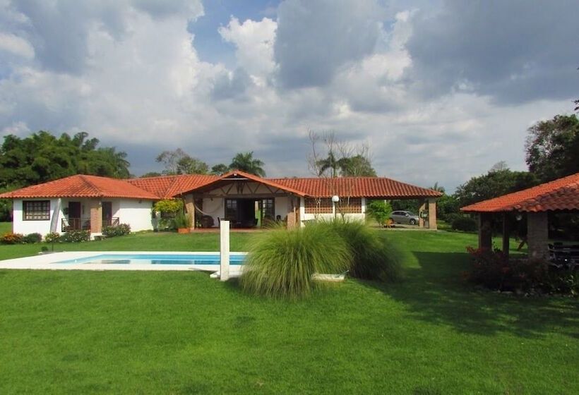 Bed & Breakfast Finca La Chascona