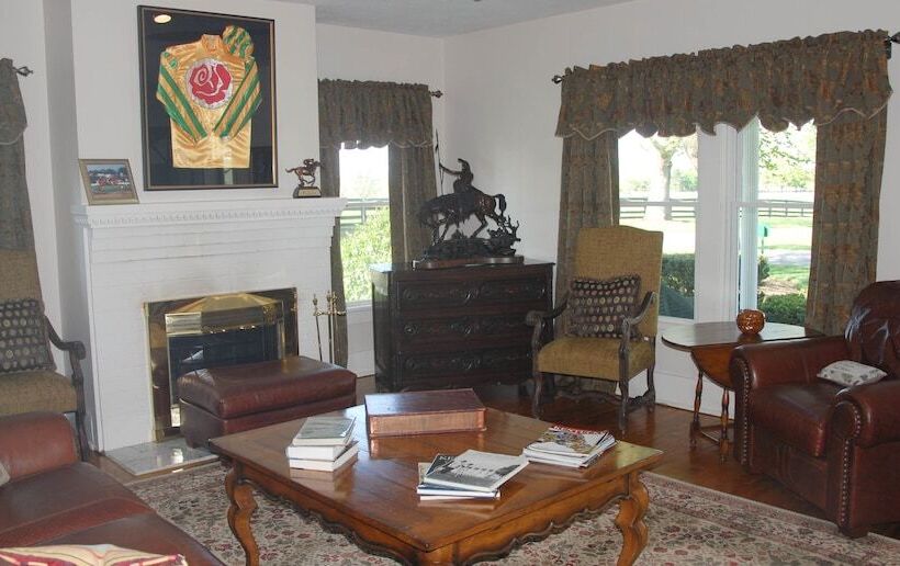 مبيت وإفطار The Guesthouse At Rosecrest Farm