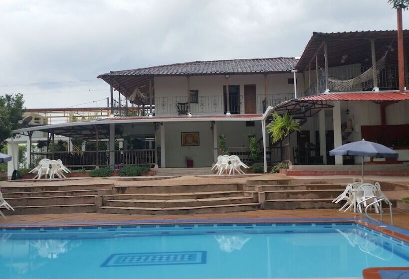 Finca Hotel Andaquies