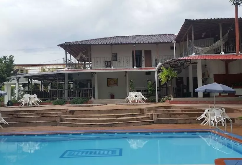 Finca Hotel Andaquies