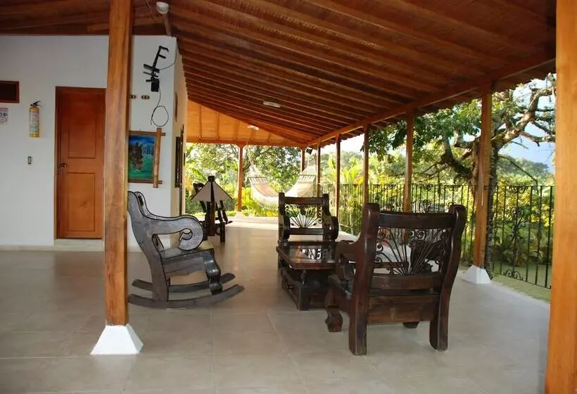 Finca Hotel Andaquies