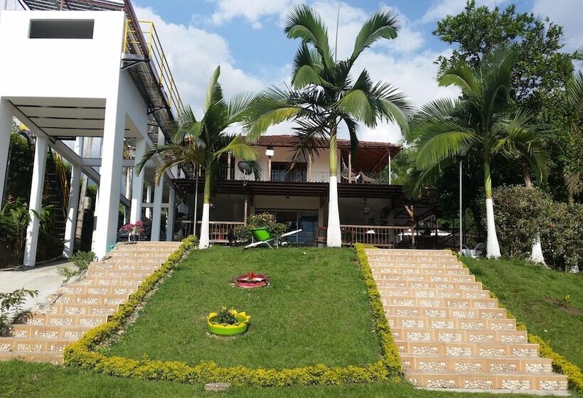 Finca Hotel Andaquies