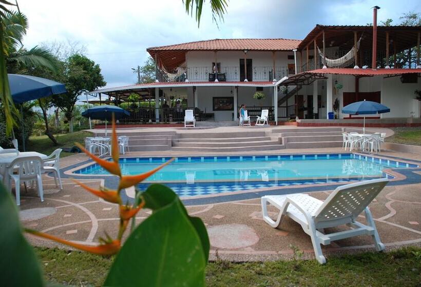 Finca Hotel Andaquies