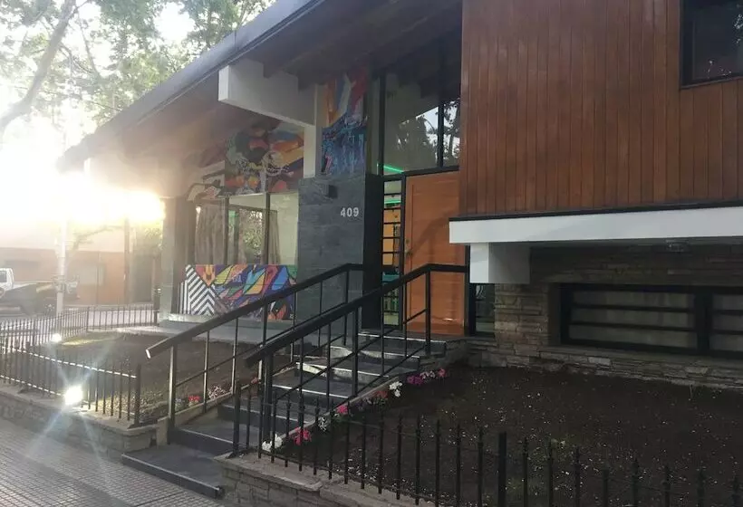 Flow Hostel