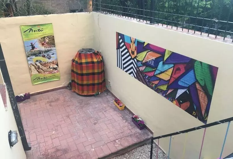 Flow Hostel