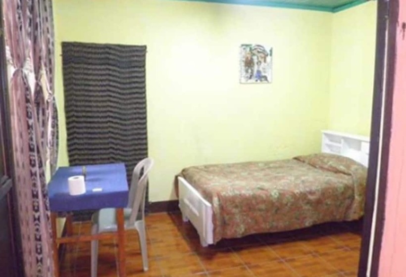 Hostal Maya House