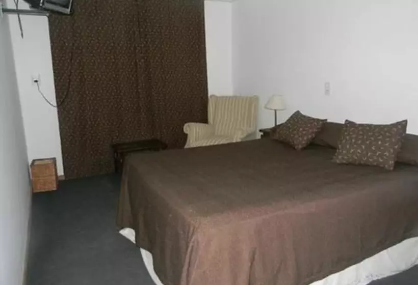 هتل Constituyentes