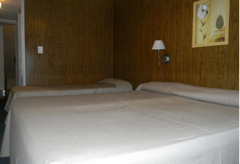 هتل Constituyentes