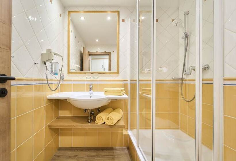 هتل Das Appartmenthaus Silvia